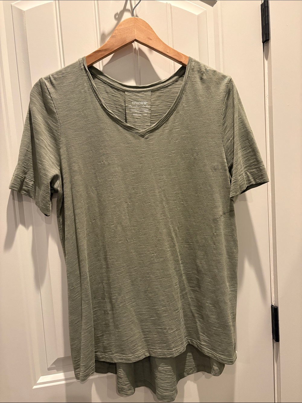 Chico's Olive Ribbed V-Neck Tee